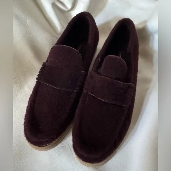 Stuart Weitzman Bromley Shearling Loafers - Picture 3 of 6